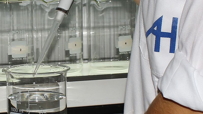 Aguas de Huelva denuncia que empresas siembran dudas sobre la calidad del agua para vender sus productos