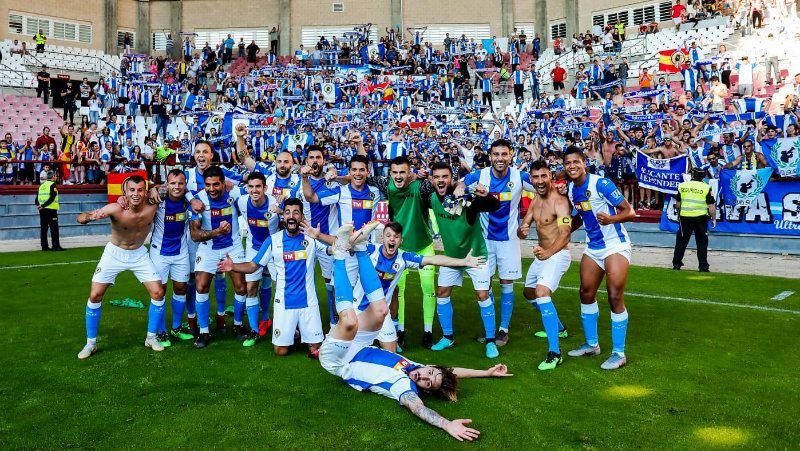 El Hércules y la Ponferradina acceden a la última ronda a costa del Logroñés y el Cartagena