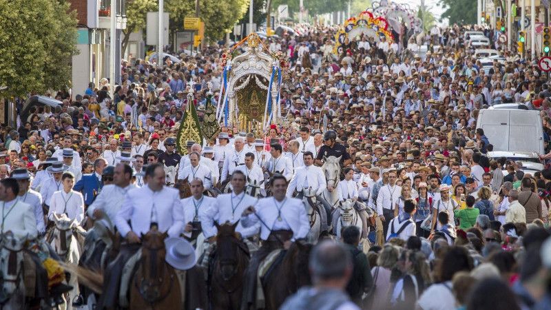 Las hermandades finalizan este sábado su peregrinación a El Rocío