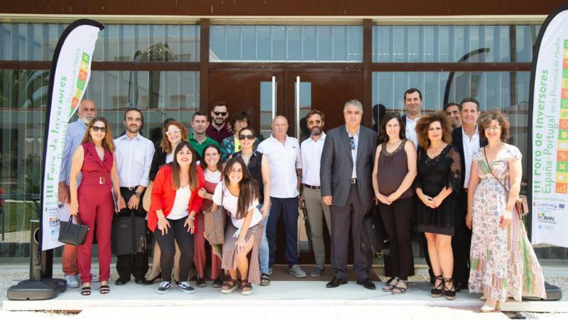 Tres jóvenes emprendedoras consiguen financiación en el III Foro de Inversores del proyecto Espoban