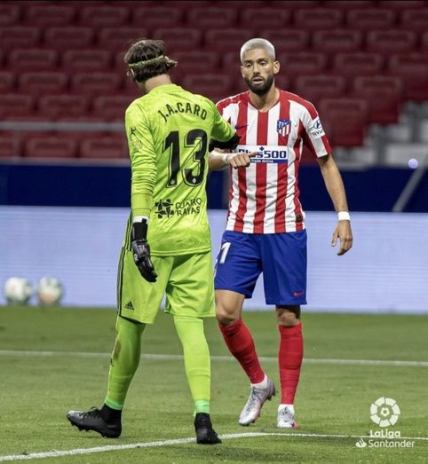 Agridulce debut en Primera División del guardameta onubense Caro