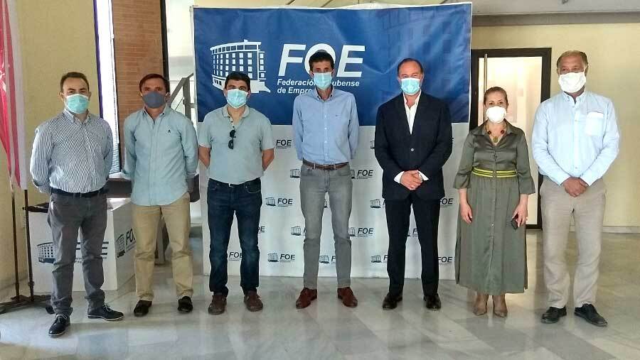 Empresarios, UGT y CCOO elaborarán un documento para 'sacar a Huelva de la crisis del coronavirus'