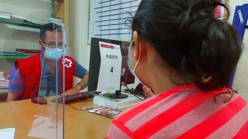 Cruz Roja Huelva asesora y acompaña a quien necesite acceder al Ingreso Mínimo Vital