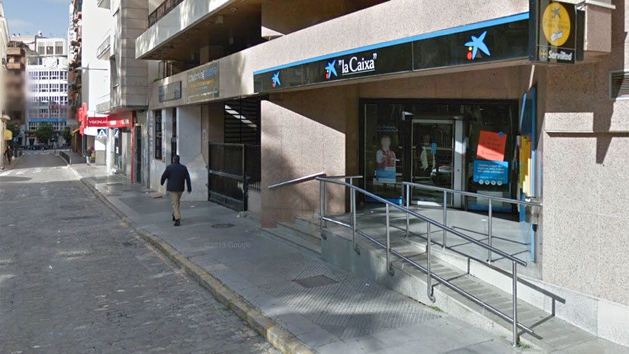 Martes de huelga en las oficinas de Caixabank