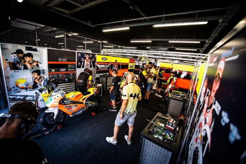 Buen papel del SHM44 Team en Montmeló
