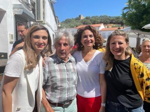 El PSOE pide el voto para que la Junta 'reme en la misma dirección que el Gobierno de España'