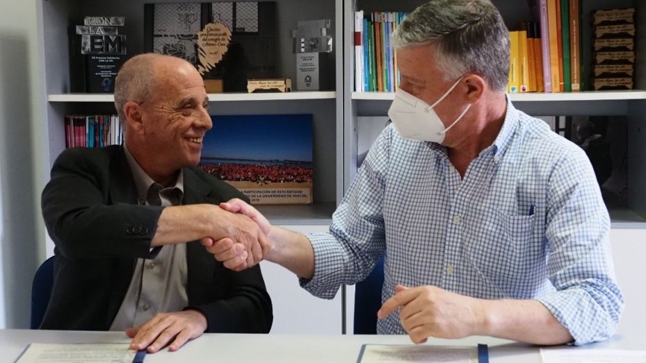 El Ayuntamiento de Palos y Ademo firman un convenio de colaboración