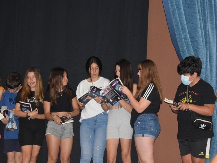 Los alumnos de ESO del IES Pintor Pedro Gómez se convierten en ‘IEScritores’