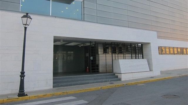 Un juez atribuye el delito de estafa a la mujer que usó la enfermedad de su marido para ganar dinero en televisión