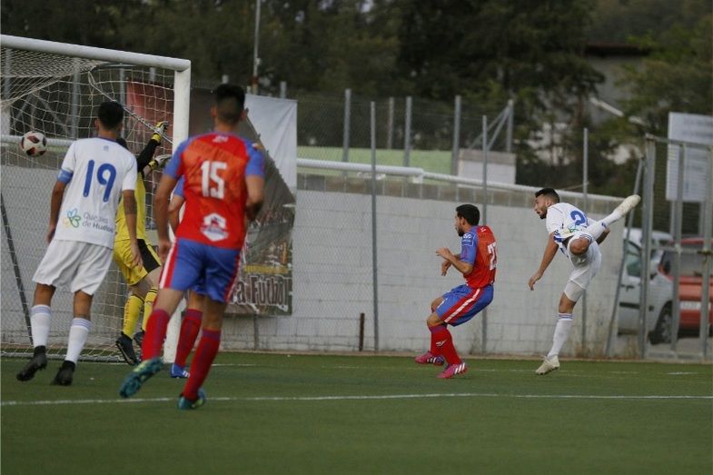 El Recre de Monteagudo gana en Aroche dejando los goles para el final (1-3)