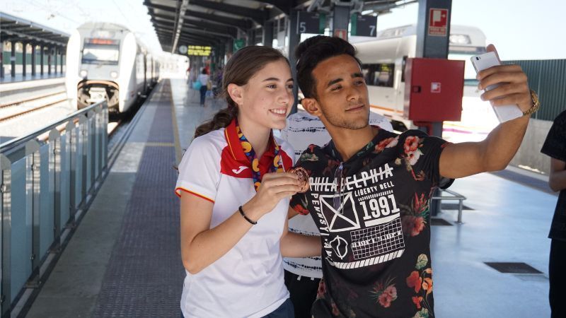 María Forero y Héctor Santos comparten con alegría y emoción sus éxitos a su llegada a Huelva