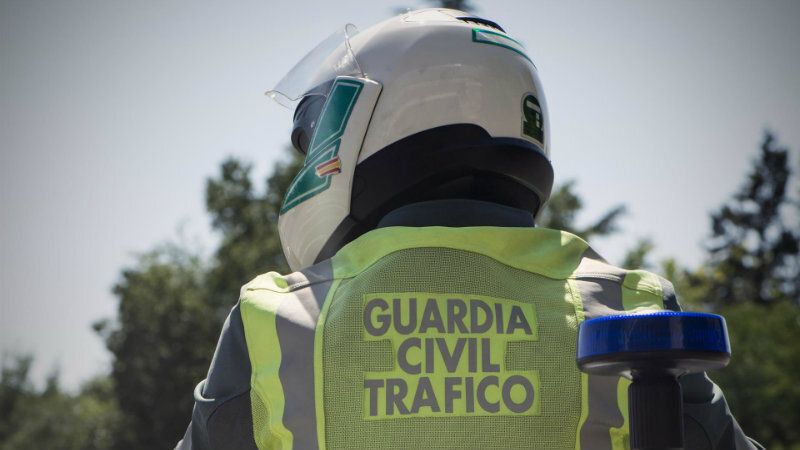 Auxilian hasta el Juan Ramón Jiménez a un niño de dos años que se estaba asfixiando en el interior de un coche