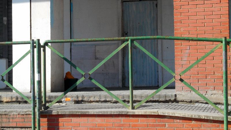 El defensor del pueblo andaluz vuelve a requerir al Ayuntamiento de Huelva información sobre el local ocupado en la avenida Costa de la Luz