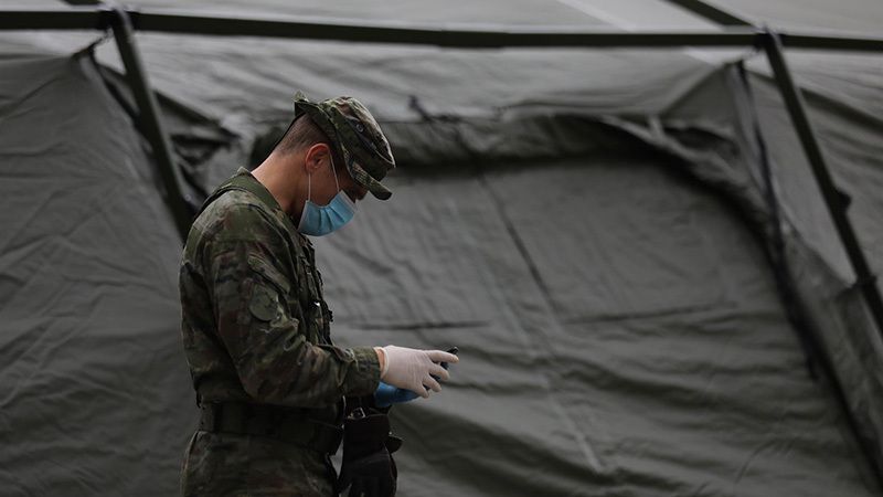 El Ejército se traslada a Lepe para estudiar la instalación de un campamento para los temporeros
