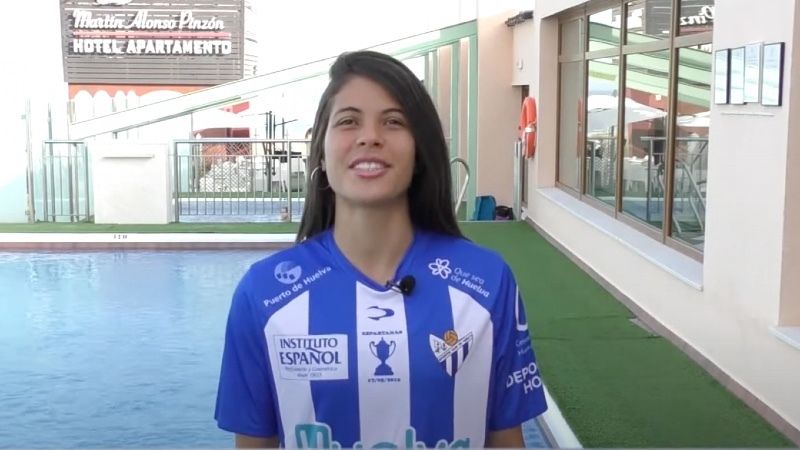 La goleadora brasileña Dany Helena corona el proyecto del Sporting Huelva