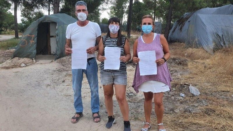 Adelante denuncia ante la Fiscalía los derribos de 20 chabolas en Lucena del Puerto por parte de operarios del Ayuntamiento