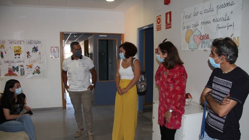 La Diputación renueva su compromiso con la Casa Paco Girón y con los jóvenes en riesgo de exclusión social 