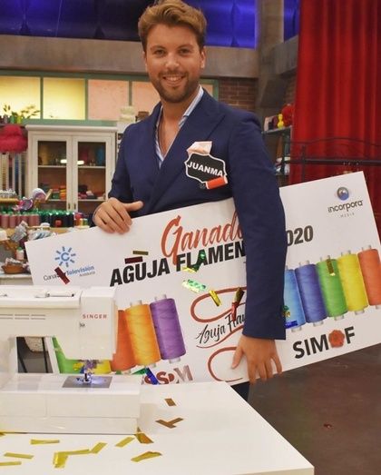 El aracenense Juanma Delgado, ganador de la primera edición de 'Aguja flamenca'
