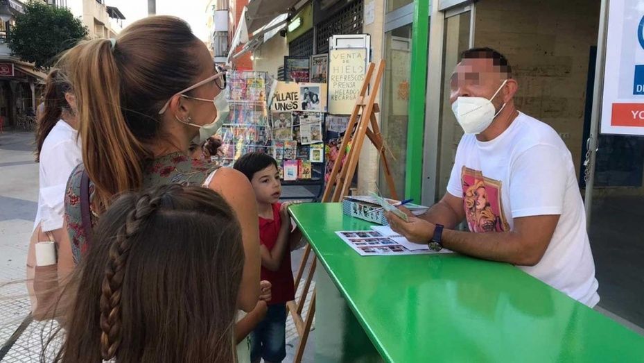 El runrún: Mascarillas de adorno en Punta