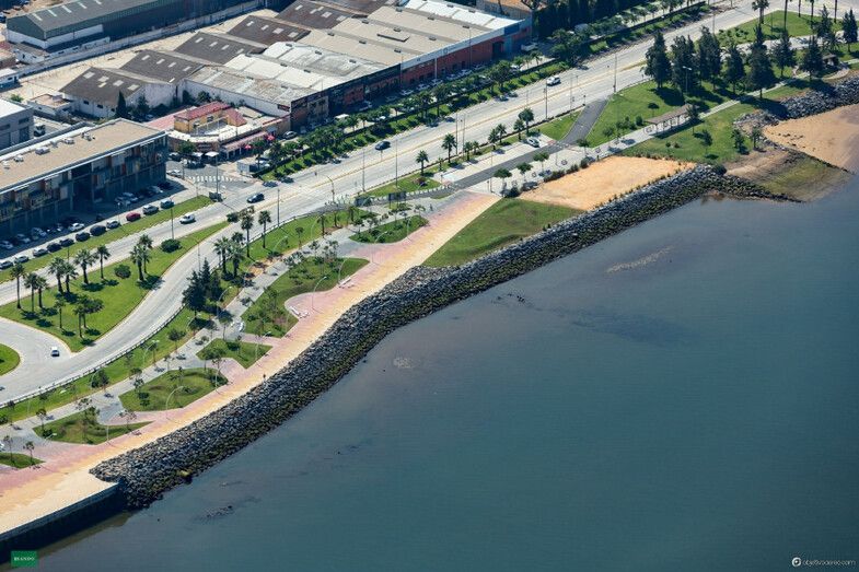 El Paseo de la Ría contará con un complejo deportivo náutico con restauración y comercio