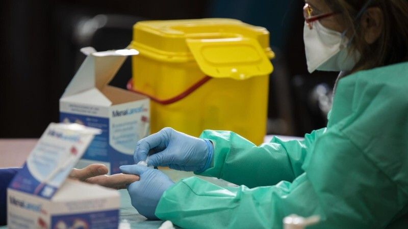 Huelva encadena dos semanas sin muertes por Covid-19 pero vuelve a superar los 200 contagios en las últimas 24 horas