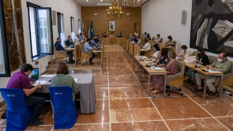 La Diputación pide a la Junta que declare la Cetrería como Bien de Interés Cultural de Andalucía