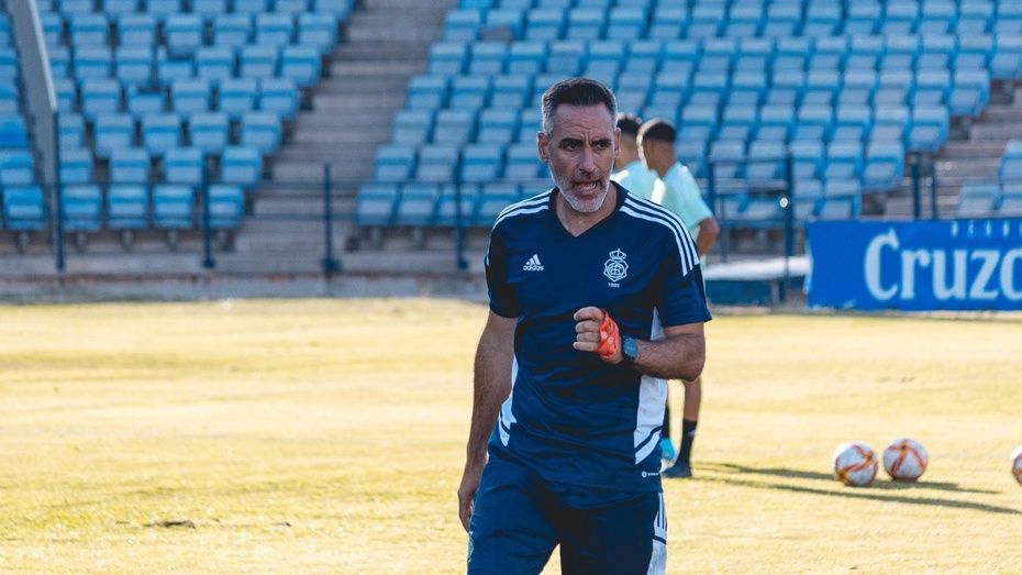 Abel Gómez: “Debemos ser un equipo importante en la categoría”