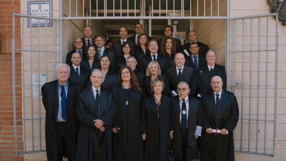 ICAH homenajea a Fernando Vizcaíno y a Juan Antonio Garrido Feria tras medio siglo en la abogacía onubense 