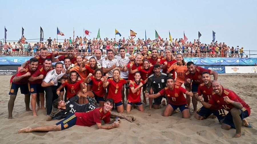 Fran Cassano, Francisco Javier Camacho y María Romero alzan el Mundialito 2022 con España