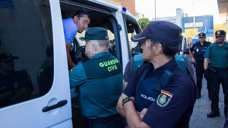Un informe forense determina que el acusado de apuñalar al policía local padece trastorno mental ligero