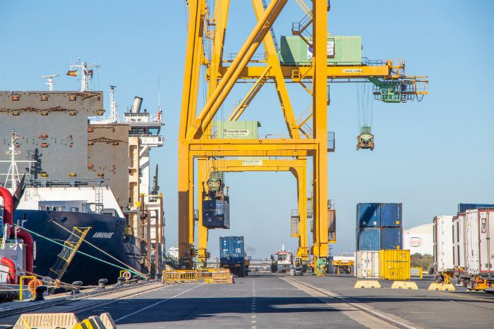 El Puerto de Huelva continúa su senda de crecimiento con un acumulado de más de 20 millones de toneladas