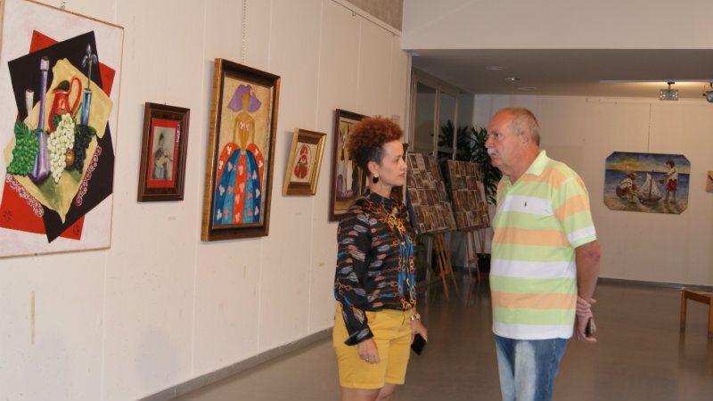 Punta Umbría acoge una exposición del pintor extremeño José María Sanfélix