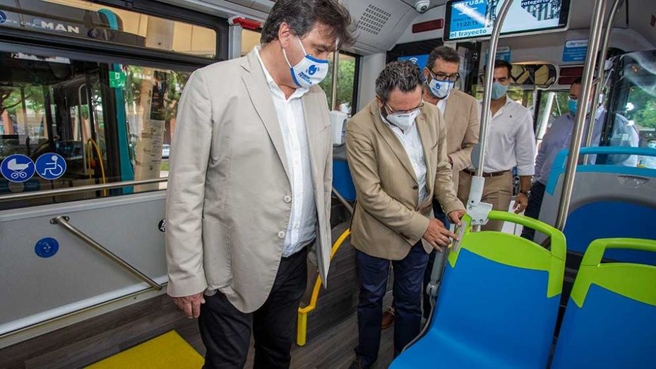 Emtusa culmina la renovación de la mitad de su flota con diez nuevos autobuses movidos por gas natural