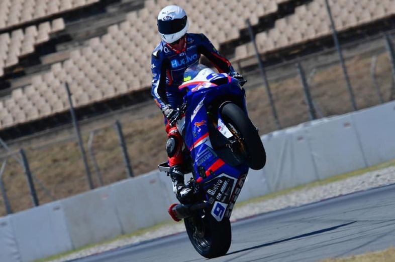 Paquito Gómez se coloca líder del ESBK tras imponerse en Montmeló