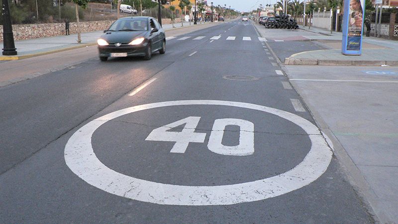 Un nuevo radar móvil vigila las avenidas más transitadas de Punta Umbría