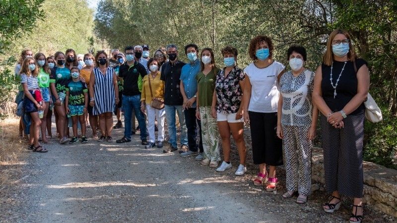 Se inaugura en Berrocal el sendero ‘La sonrisa de Rafa’, homenaje a la lucha contra el cáncer infantil
