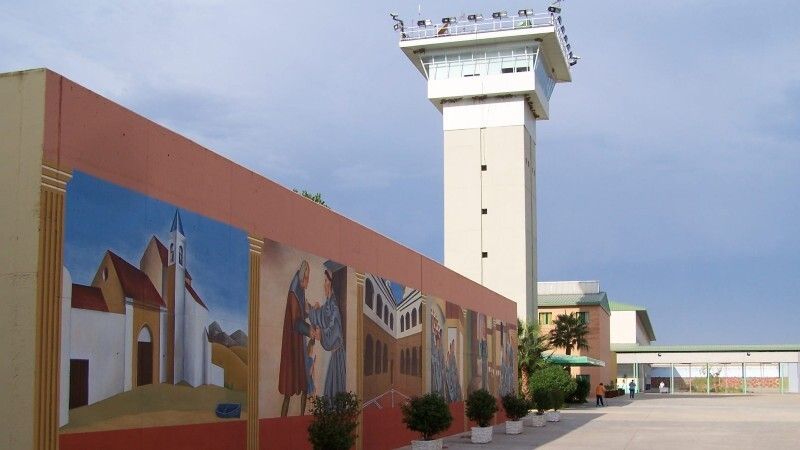 El brote de Covid de la cárcel de Huelva arroja actualmente 27 positivos