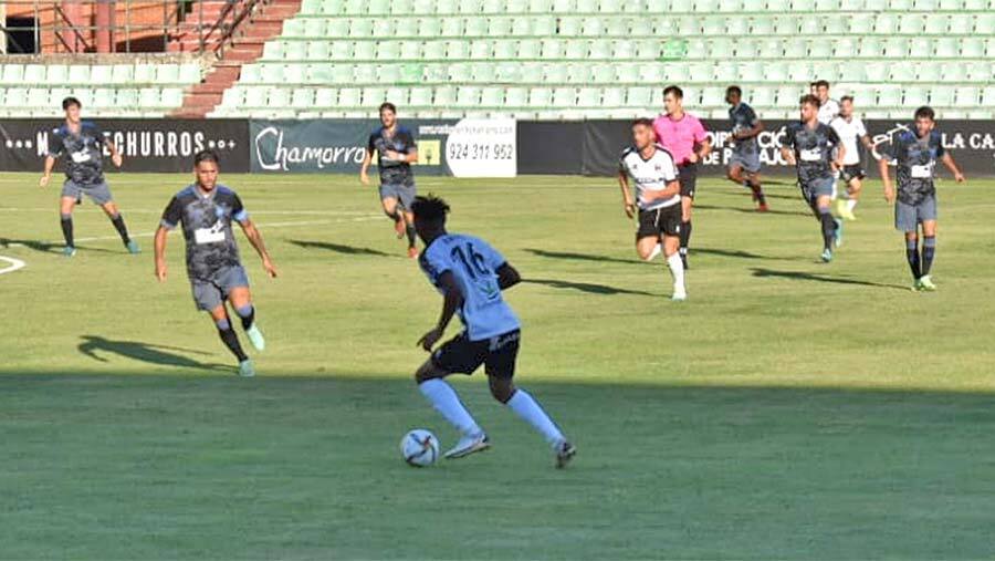 Convincente empate del Recre en Mérida (0-0)