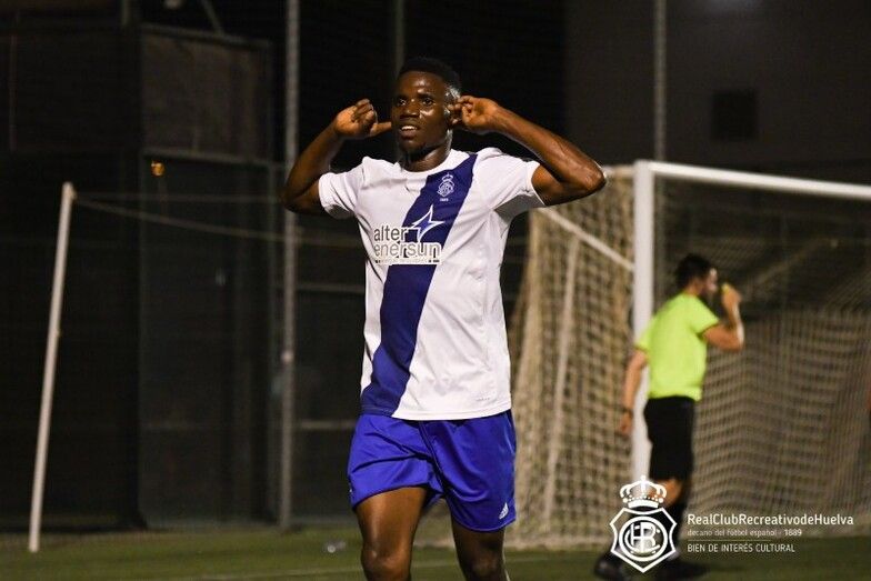 Alberto Gallego: “Tiene que quedar claro que no podemos pensar que el Recre, después de hacer una buena pretemporada, va a pasearse”
