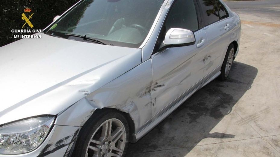 Un conductor circula a gran velocidad y en zig-zag provocando la alarma en la A-49