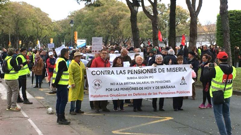 Los mayores volverán este martes a echarse a la calle en defensa de unas pensiones dignas
