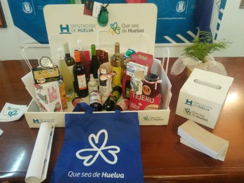 La campaña ‘Que sea de Huelva’ retoma su acción promocional en Rociana y Bollullos