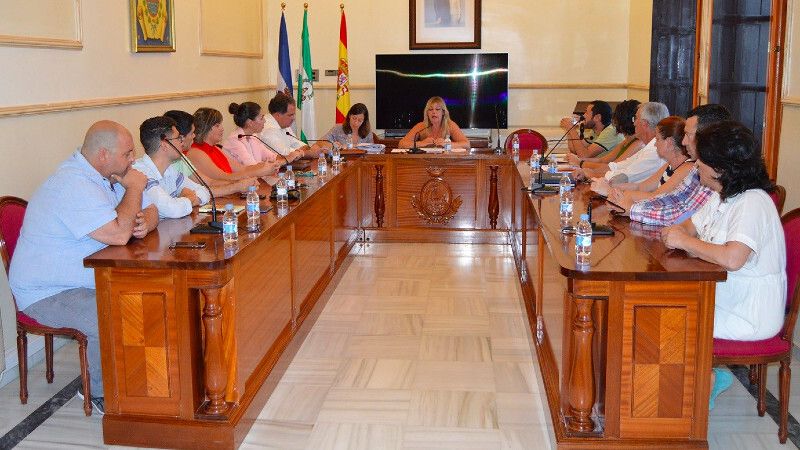 Aprobado en Pleno el acuerdo del Ayuntamiento de San Juan y Raga para disolver el contrato de basura y limpieza