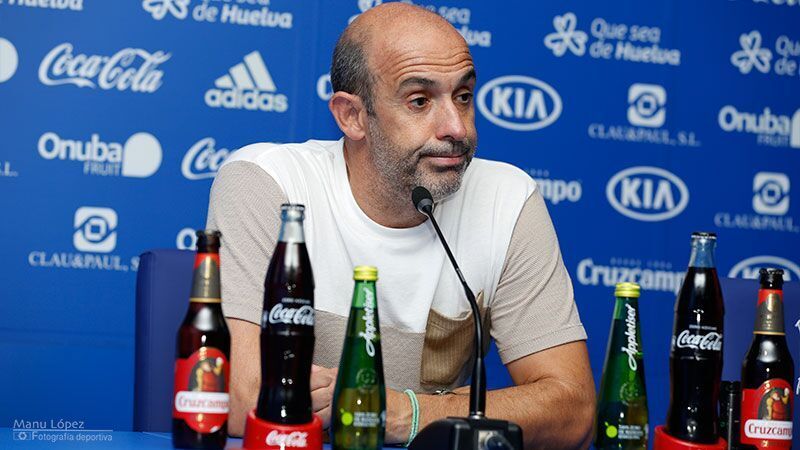 Monteagudo: 'El Mérida está un poco tocado y si nos ponemos por delante se pueden poner nerviosos'
