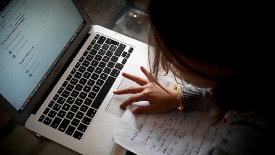 Riesgo de 'hackeo' en exámenes online