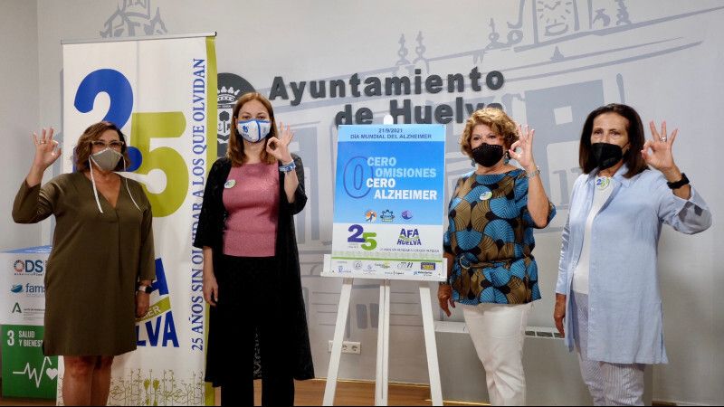 La capital se suma a la celebración del Día del Alzheimer en el 25 aniversario de AFA Huelva