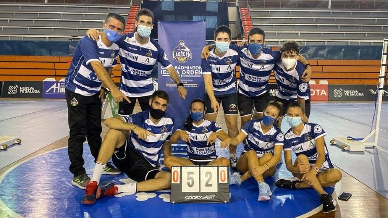 El IES La Orden regresa a la elite con una clara victoria ante el Ravachol Pontevedra (5-2)