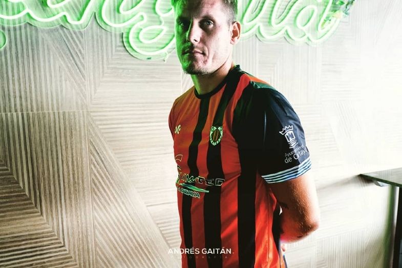 Wojcik impulsa el estreno soñado del Cartaya (1-3)