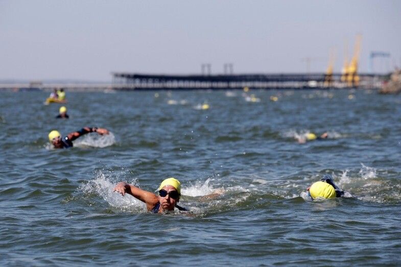 Joao Chagas y Liliana Verissimo, triunfadores en el Triatlón 'Huelva Puerta del Descubrimiento'