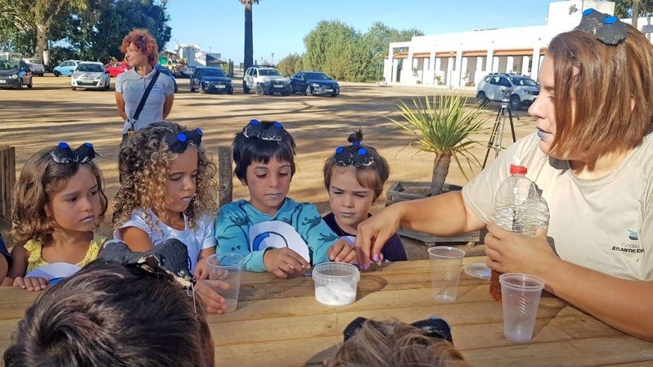 Más de 400 escolares participan en la Escuela de Exploradores de La Fundación Atlantic Copper